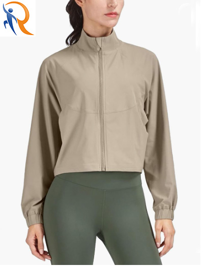 Slim Fitting Fitness Sportswear Stand Collar Long Sleeves Zip Up Khaki Windbreaker Cropped Jackets For Women