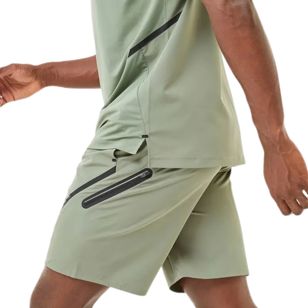 product-Ruiteng-Custom Logo Breathable Sportswear Outdoor Tracksuit T-Shirt Shorts 2 Pieces Set-img