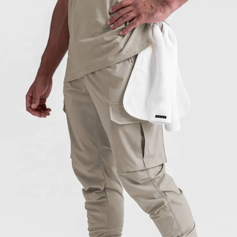 product-Ruiteng-Wholesale Custom logo Mens Sports Running Cargo Joggers-img