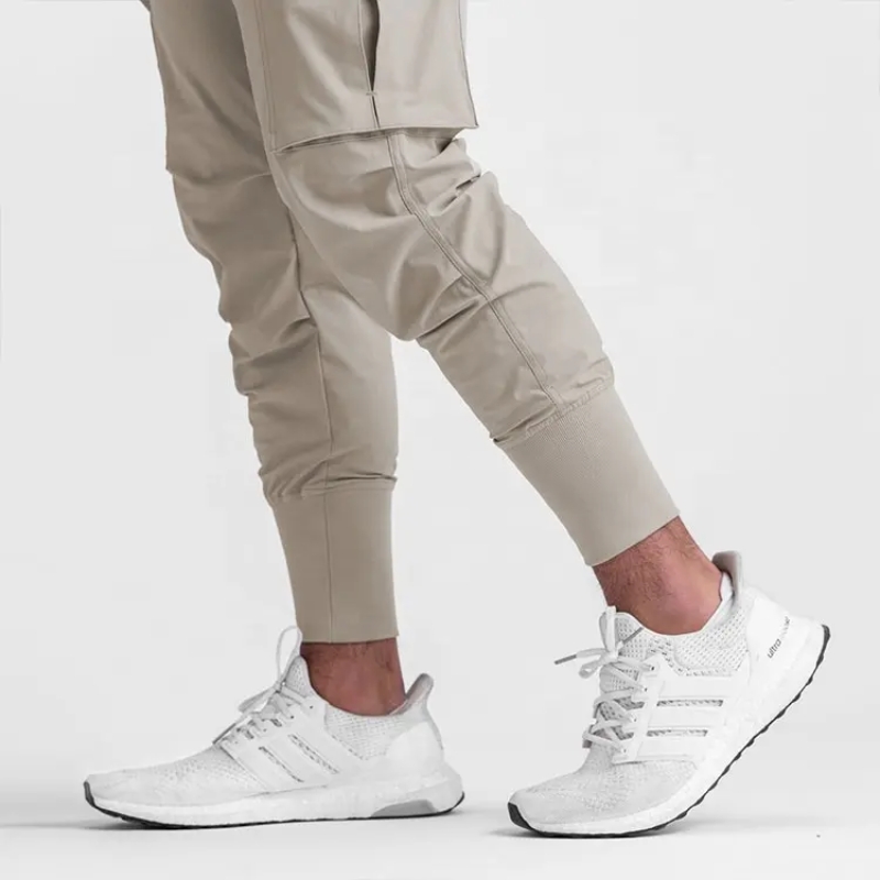 product-Wholesale Custom logo Mens Sports Running Cargo Joggers-Ruiteng-img