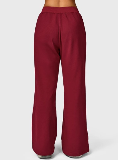 product-Ruiteng-Irene Straight Leg Sweatpants-img