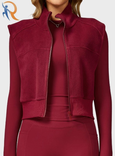 Eden Cropped Fleece Vest