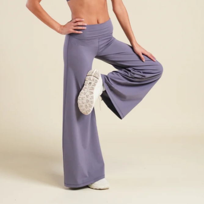product-Ruiteng-WOLF FOR EVER WIDE LEG ENERGY PANT-img