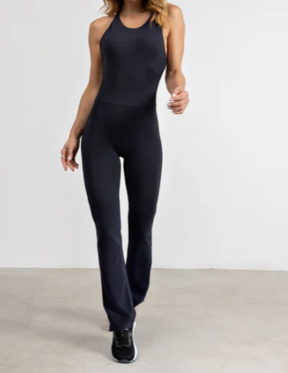 product-Ruiteng-Studio Bloom Onesie-img