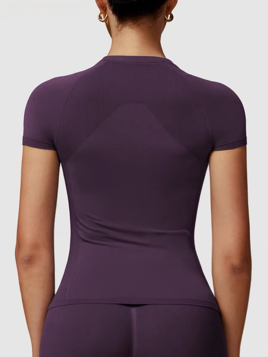 product-Quick-drying lightweight breathable and sweat-absorbing training t-shirt-Ruiteng-img